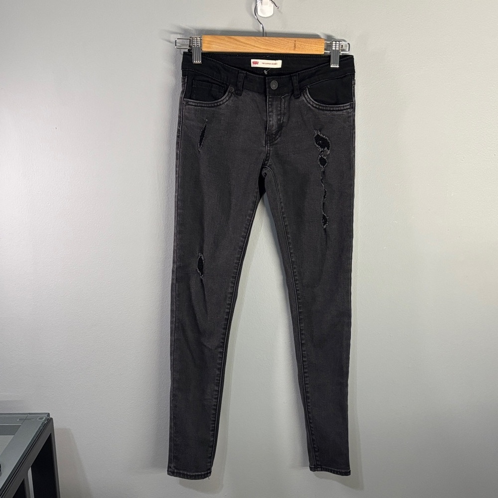 Levi’s 710 jeans girl’s sz 14 regular Distressed Black super Skinny Jeans grunge